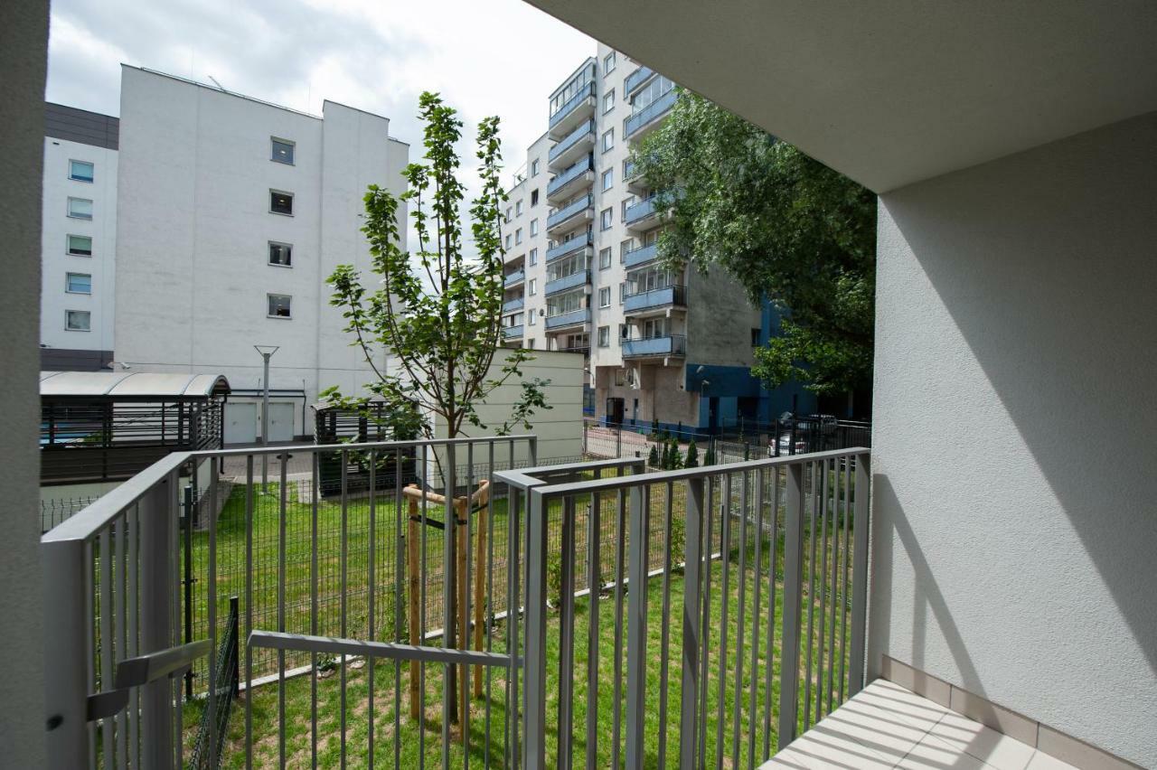 Awangarda Home Apartment Varşovia Exterior foto