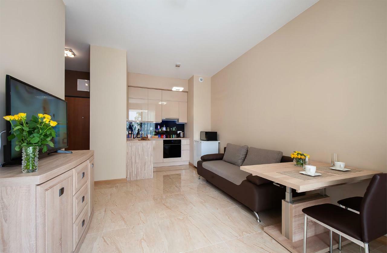 Awangarda Home Apartment Varşovia Exterior foto